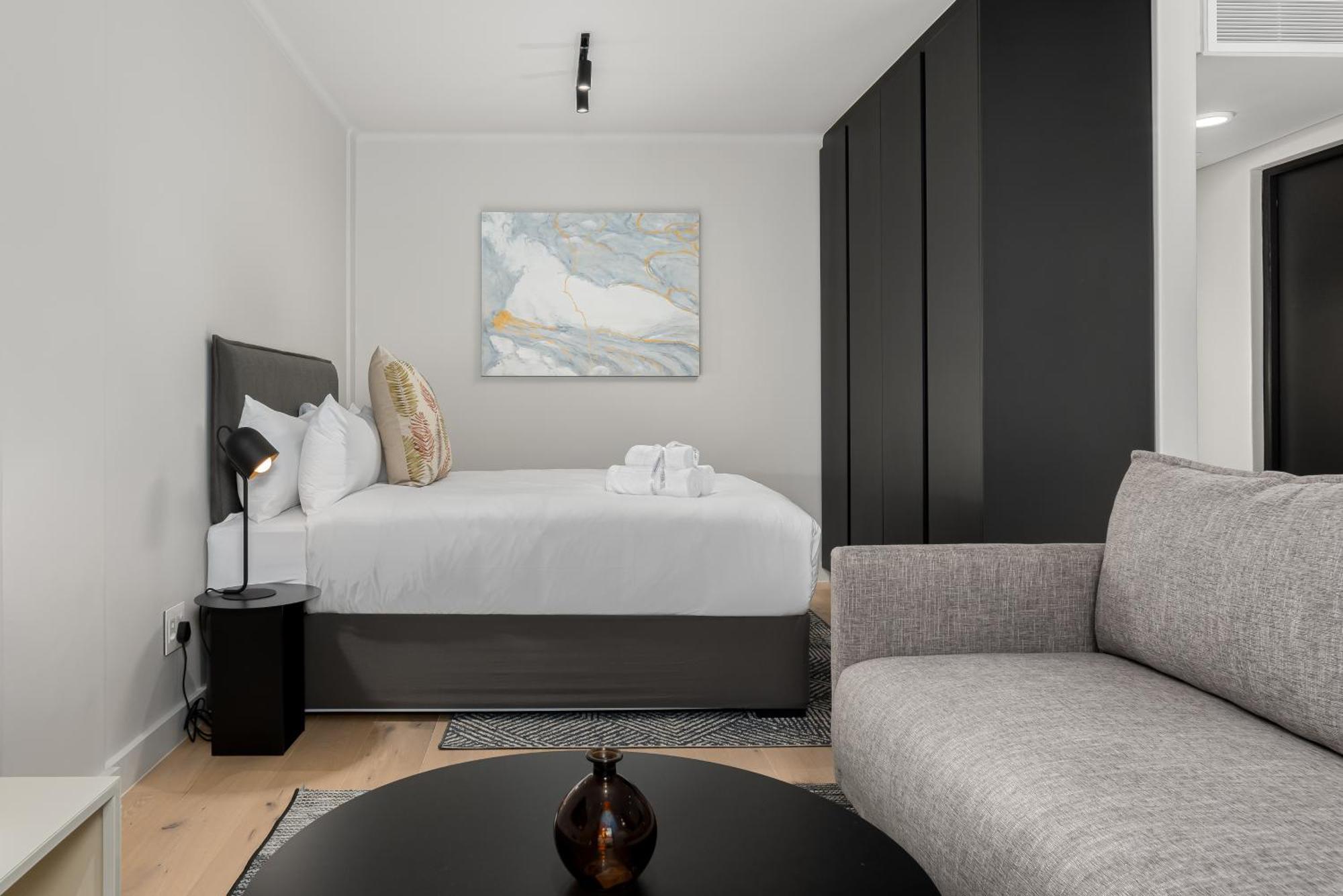 The Tokyo Aparthotel By Totalstay Cape Town Exterior foto